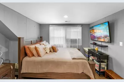 639 Parkview Ave, North Plainfield, NJ 07063 - Photo 11