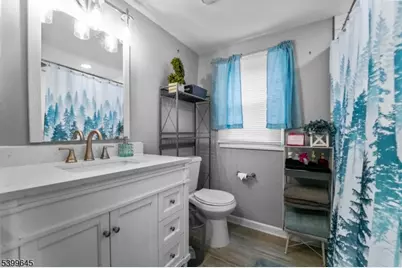 639 Parkview Ave, North Plainfield, NJ 07063 - Photo 9