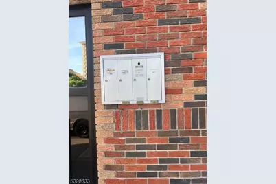 327 Christine St #2L, Elizabeth, NJ 07202 - Photo 3