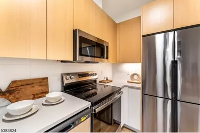 431 Dr Mlk Jr Blvd #329, East Orange, NJ 07018 - Photo 13