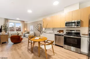 431 Dr Mlk Jr Blvd, East Orange, NJ 07018 - Photo 9