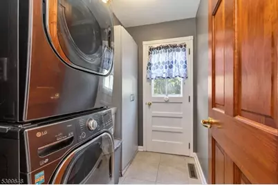 512 Township Line Rd, Hillsborough Township, NJ 08844 - Photo 7