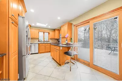 12 Clinton Ln, Wayne, NJ 07470 - Photo 13