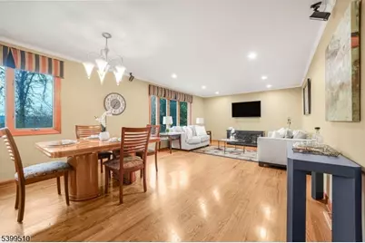 12 Clinton Ln, Wayne, NJ 07470 - Photo 9