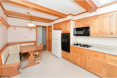 207 Degray St, North Haledon, NJ 07508 - Photo 11