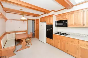 207 Degray St, North Haledon, NJ 07508 - Photo 11