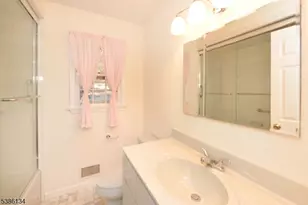 207 Degray St, North Haledon, NJ 07508 - Photo 15