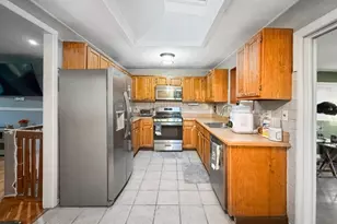 214 Durban Ave, Hopatcong, NJ 07843 - Photo 7