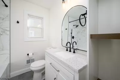 96 South Pkwy, Clifton, NJ 07014 - Photo 15