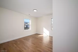 96 South Pkwy, Clifton, NJ 07014 - Photo 25