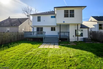 96 South Pkwy, Clifton, NJ 07014 - Photo 5
