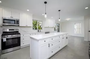 96 South Pkwy, Clifton, NJ 07014 - Photo 21