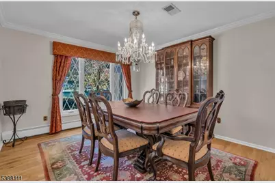 1053 Hillcrest Dr, Branchburg Township, NJ 08853 - Photo 9