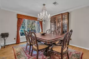 1053 Hillcrest Dr, Branchburg Township, NJ 08853 - Photo 9