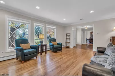 1053 Hillcrest Dr, Branchburg Township, NJ 08853 - Photo 7