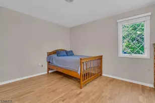 1053 Hillcrest Dr, Branchburg Township, NJ 08853 - Photo 33