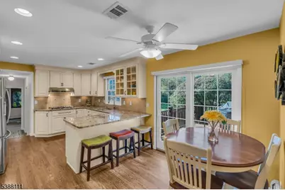 1053 Hillcrest Dr, Branchburg Township, NJ 08853 - Photo 11