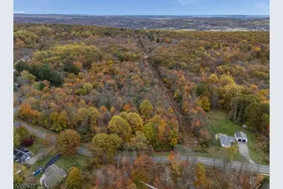 117 Naughright Rd, Washington Township, NJ 07853 - Photo 5