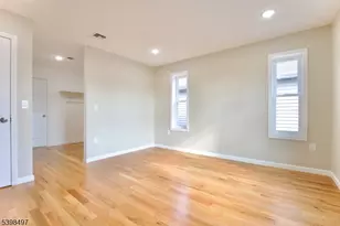 32 Garibaldi Ave, Newark, NJ 07114 - Photo 17