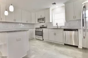 32 Garibaldi Ave, Newark, NJ 07114 - Photo 3