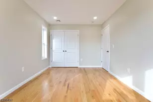 32 Garibaldi Ave, Newark, NJ 07114 - Photo 13