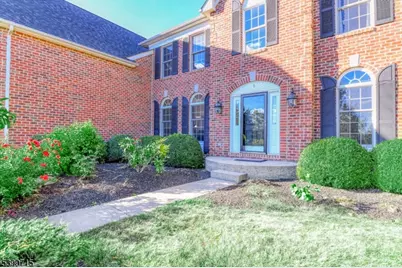 5 Hidden Valley Way, Franklin Township, NJ 08802 - Photo 3