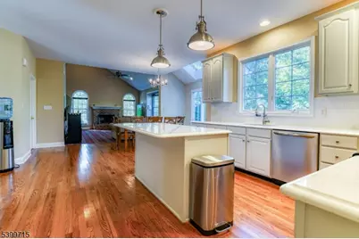 5 Hidden Valley Way, Franklin Township, NJ 08802 - Photo 17