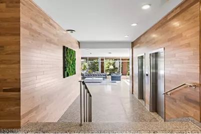 36 Hawthorne Pl #4L, Montclair, NJ 07042 - Photo 13