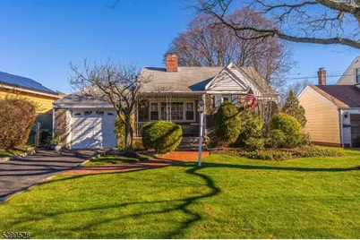 581 Selfmaster Pkwy, Union Township, NJ 07083 - Photo 1