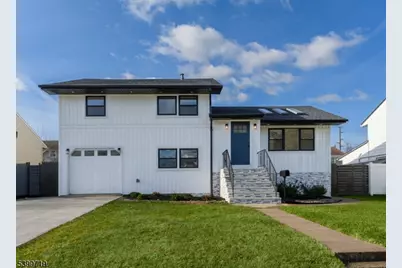 537 Ford Ave, Woodbridge Township, NJ 08863 - Photo 1