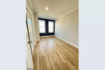 17 Cleveland Ave, Harrison, NJ 07029 - Photo 11