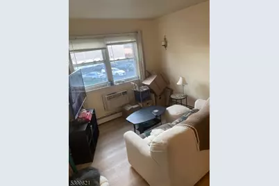 675 Joralemon St C-4, Belleville Twp., NJ 07109 - Photo 3