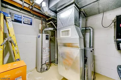 6 Hansen Pl, Wayne, NJ 07470 - Photo 45