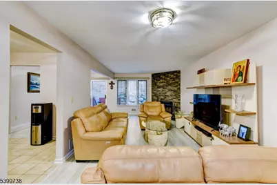 6 Hansen Pl, Wayne, NJ 07470 - Photo 7