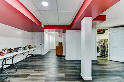 6 Hansen Pl, Wayne, NJ 07470 - Photo 43