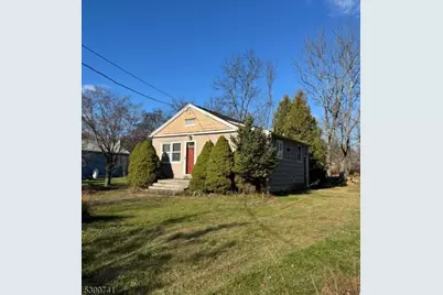 6 Maple Ln, Hampton Boro, NJ 08827 - Photo 13