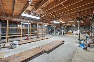 2209 N Wood Ave, Roselle, NJ 07203 - Photo 7