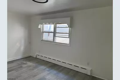 296 Preakness Ave, Paterson, NJ 07502 - Photo 7