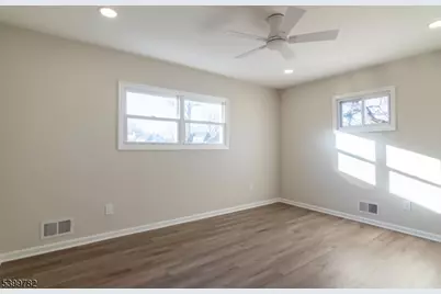 328 Ralph St, Franklin Township, NJ 08873 - Photo 9