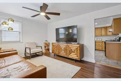 1147 Inwood Pl, Plainfield City, NJ 07062 - Photo 7