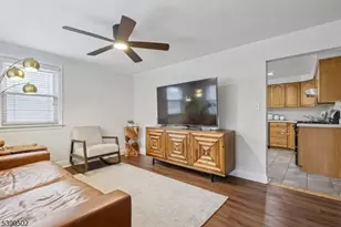 1147 Inwood Pl, Plainfield City, NJ 07062 - Photo 7