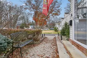 1147 Inwood Pl, Plainfield City, NJ 07062 - Photo 3