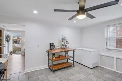 1147 Inwood Pl, Plainfield City, NJ 07062 - Photo 11