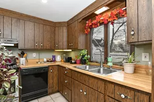 32 Grove St, Wanaque, NJ 07465 - Photo 17