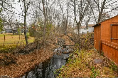 32 Grove St, Wanaque, NJ 07465 - Photo 9