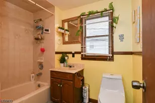 32 Grove St, Wanaque, NJ 07465 - Photo 31