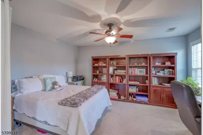 9 Crestmont Ct, Hardyston Township, NJ 07419 - Photo 19