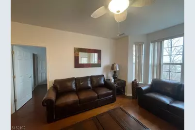 132 Cory Ln, Elmwood Park, NJ 07407 - Photo 9