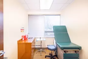 2 Lincoln Hwy-Unit100, Edison Twp., NJ 08820 - Photo 23