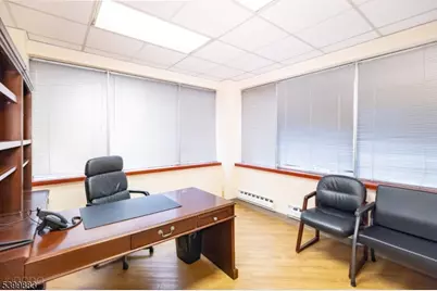 2 Lincoln Hwy-Unit100, Edison Twp., NJ 08820 - Photo 11